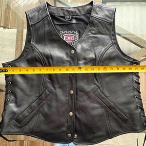 First Manufacturing The Honey Badger Conceal Carry Vest - EXTRA LARGE